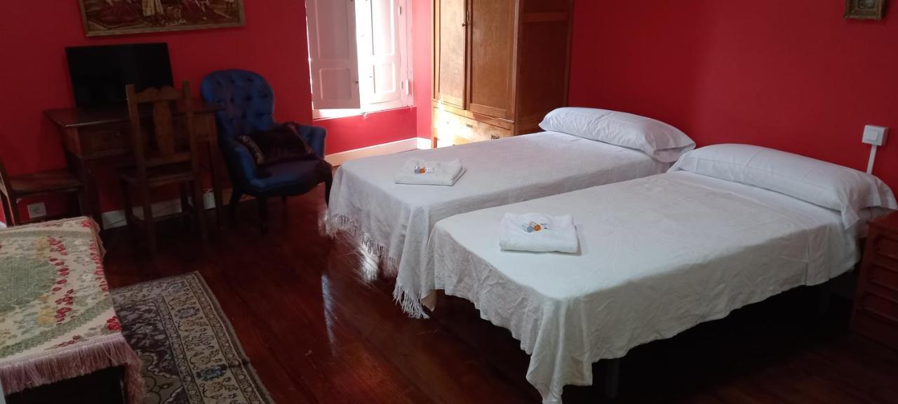 El Bordon De La Casa Batallon Sarria Εξωτερικό φωτογραφία
